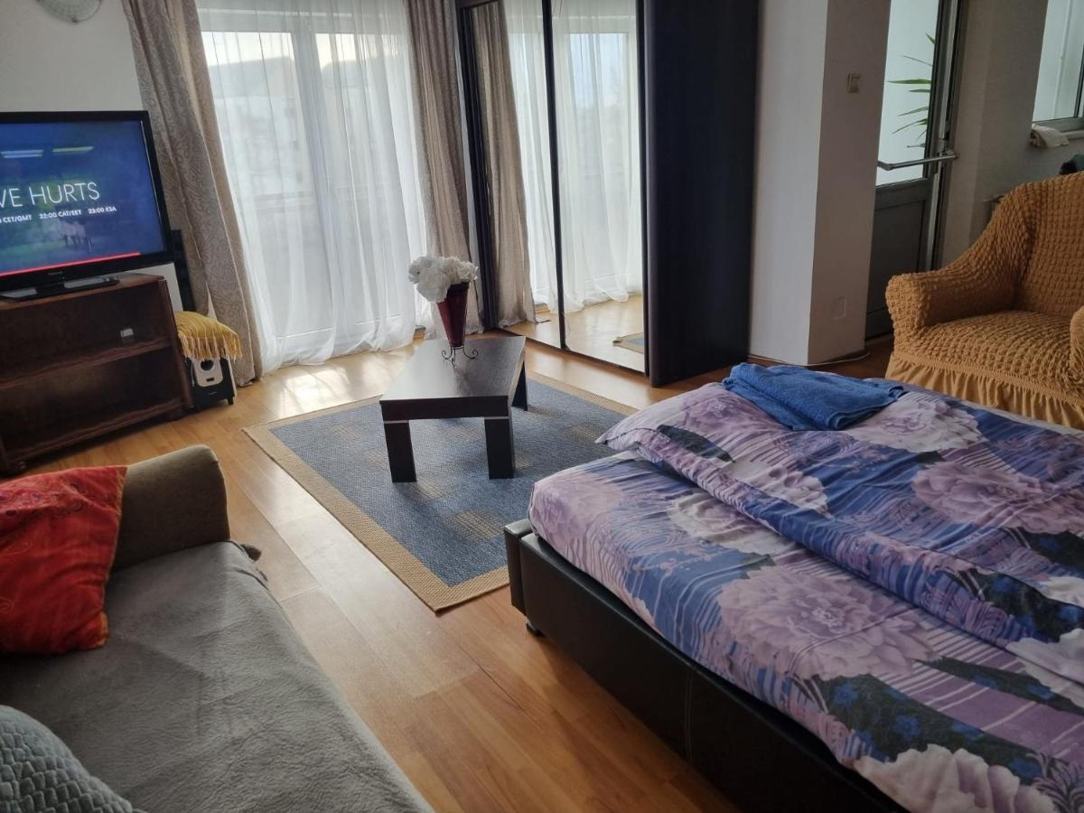 Penthouse Apartament 2 Floors, 2 Bedroom , 2 Bath, 120 Sqm , Inside Yard Parking Cluj-Napoca Exterior photo