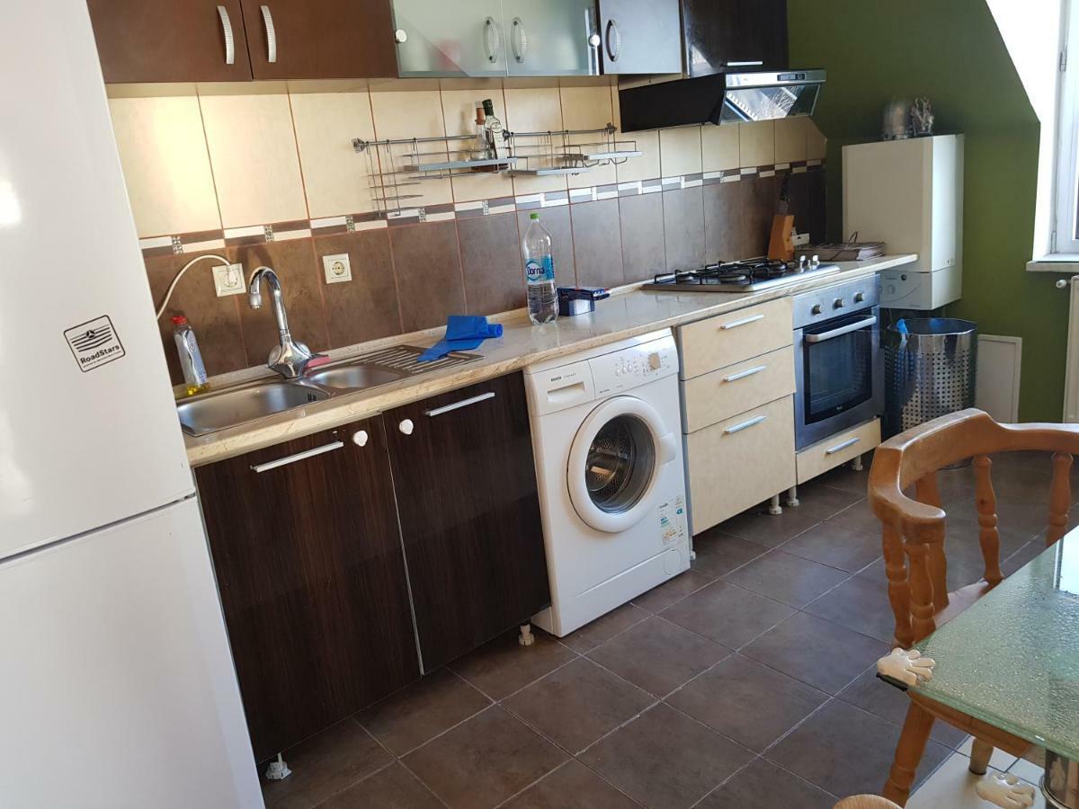 Penthouse Apartament 2 Floors, 2 Bedroom , 2 Bath, 120 Sqm , Inside Yard Parking Cluj-Napoca Exterior photo